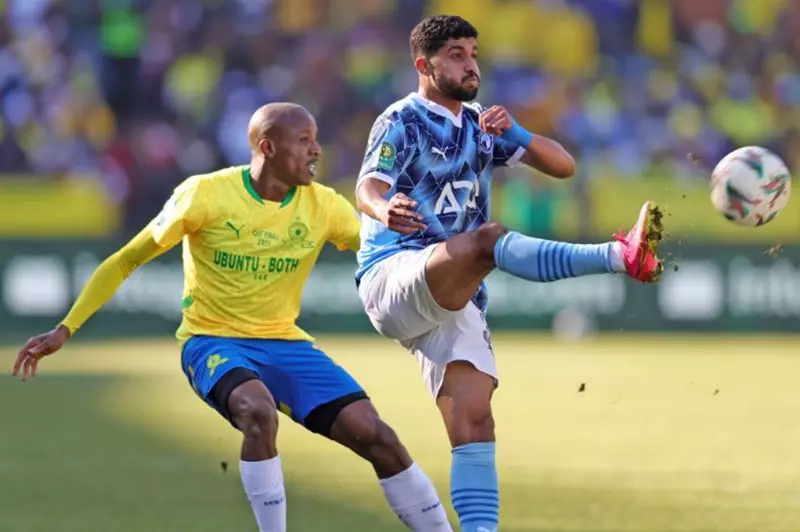 إبراهيم عادل خلال مباراة بيراميدز وصنداونز